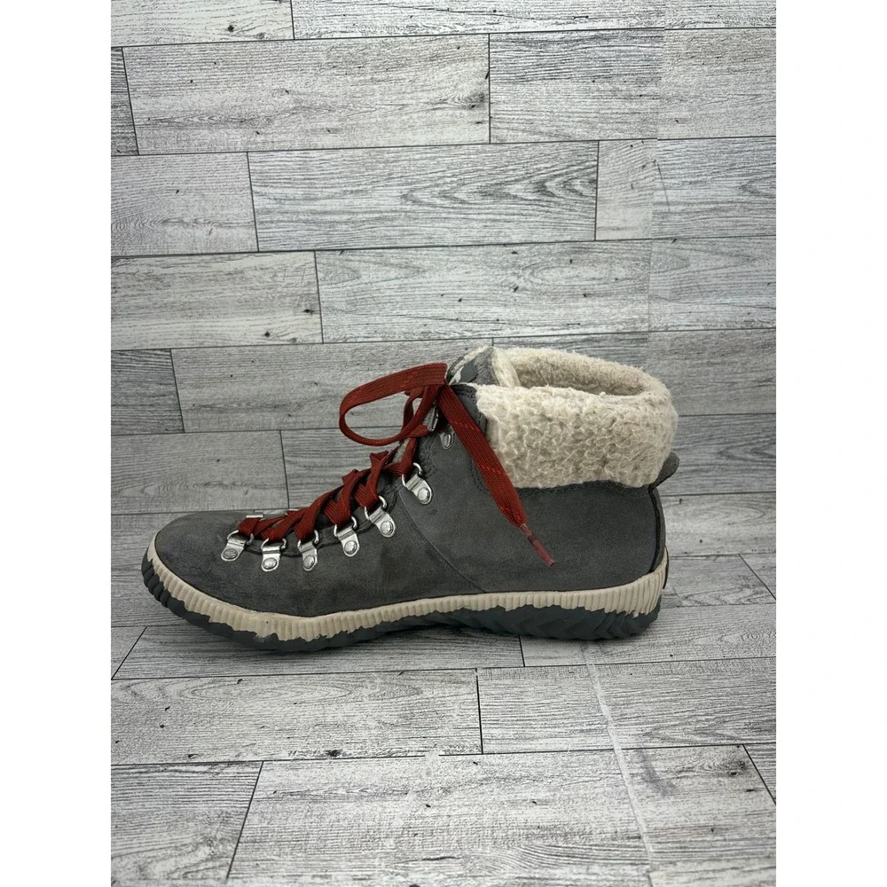 Sorel out about